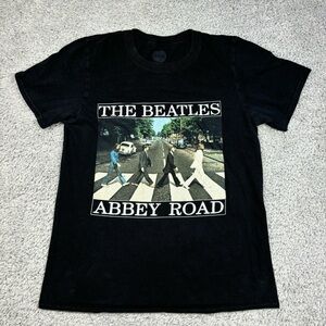 The Beatles Shirt Womens Small Abbey Road Tee Music Band Casual Concert Basic T